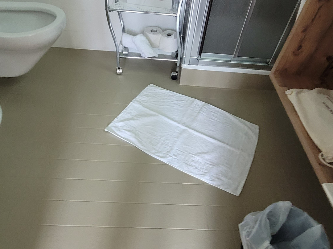 雷讷霍夫贝格木屋酒店主图
