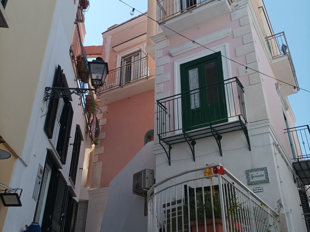 Isola di Ponza-Ponza Island必去景点