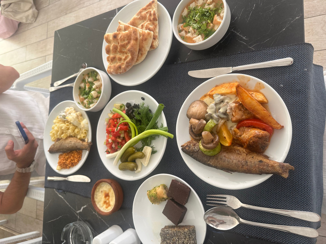 克列奥帕特拉罗密拉酒店-全包式主图