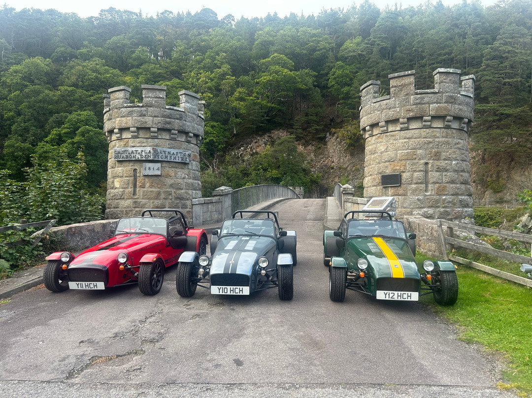 Highland Caterham Hire-埃尔金必去景点