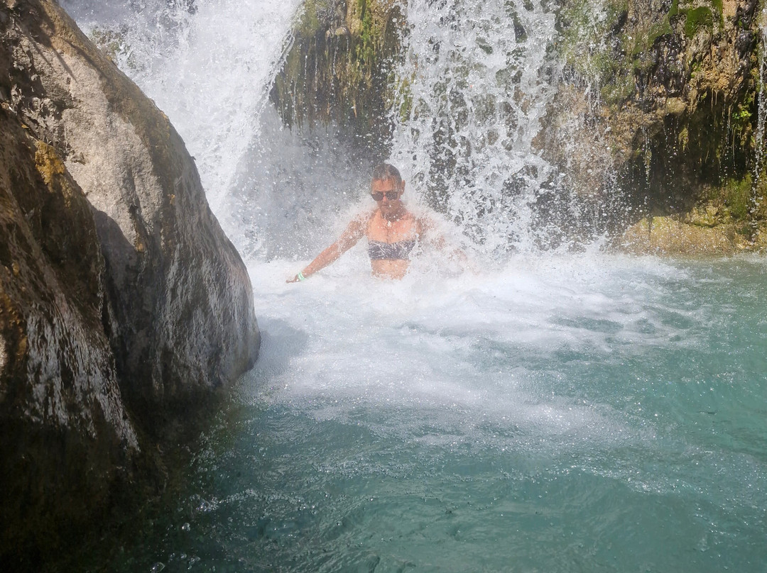 l'Algar Waterfalls-Callosa d'En Sarria必去景点