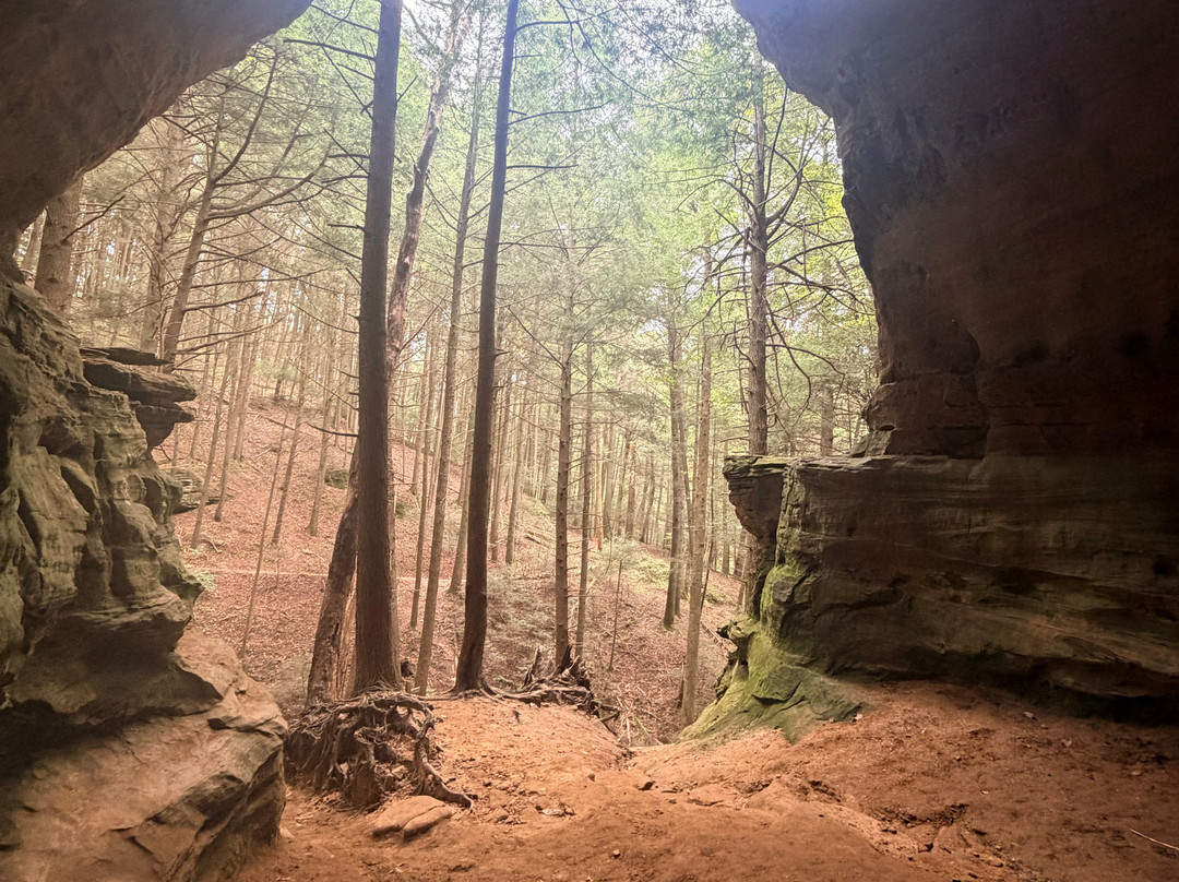 Chapel Cave-洛根必去景点