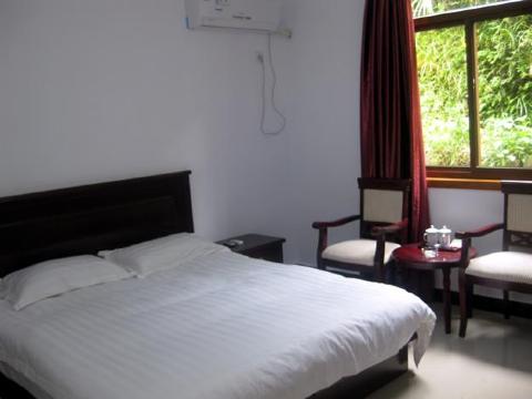 楚雄锦星酒店-客卧