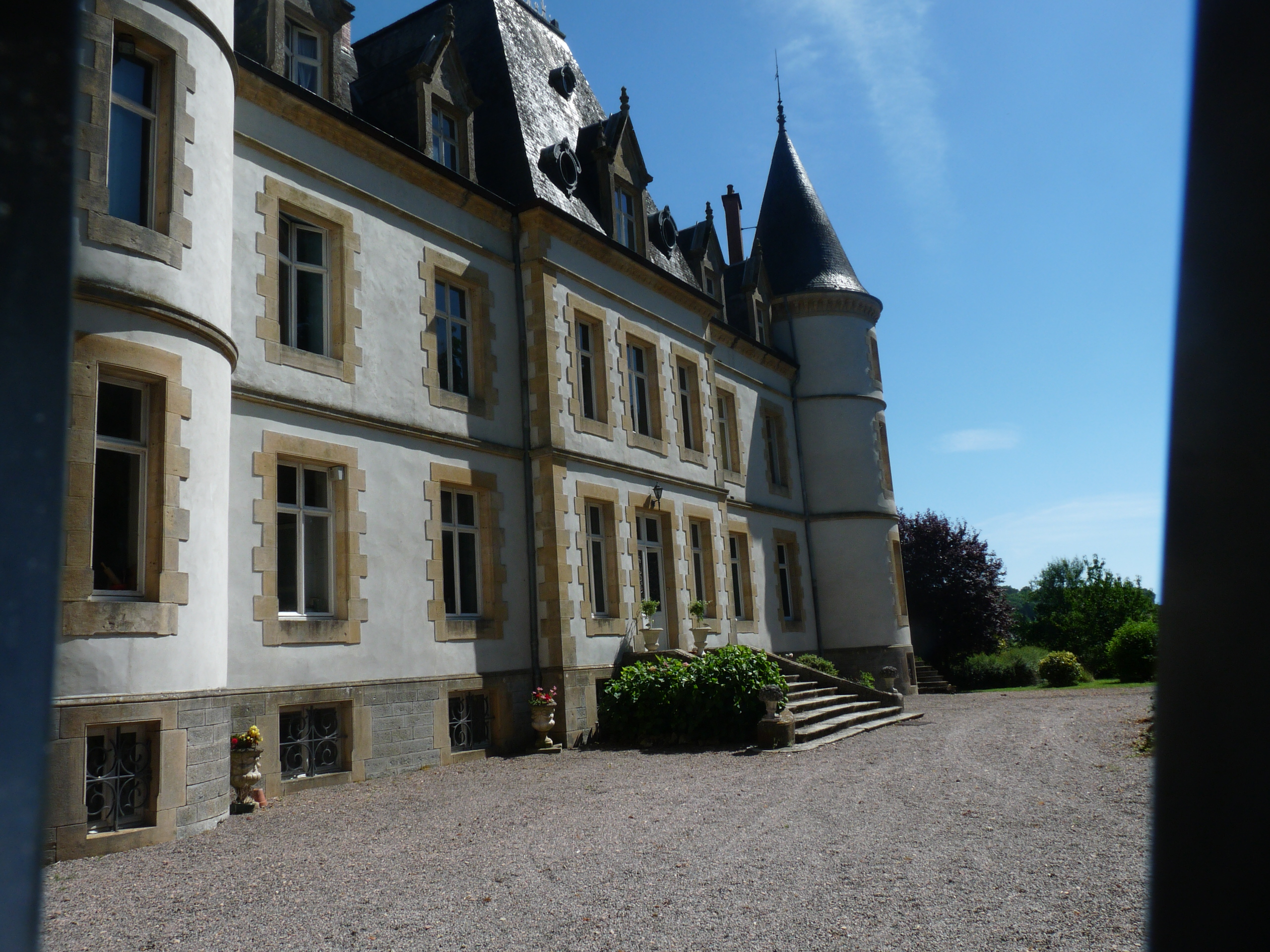 Chateau Le Bailly-客卧