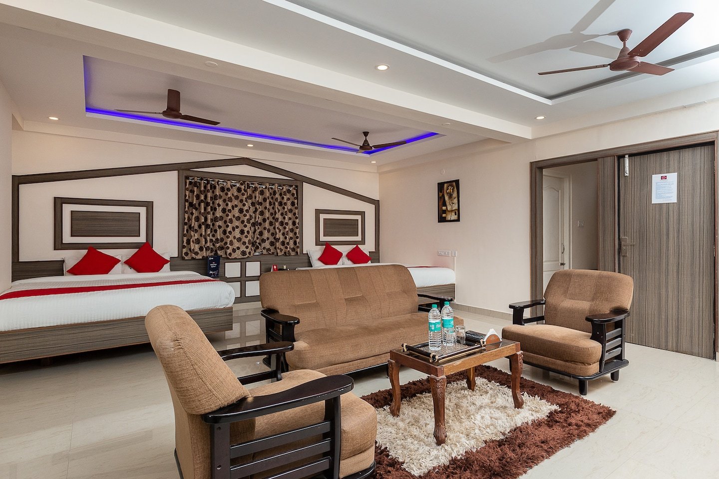 Hotel Nagoorar Inn-官方