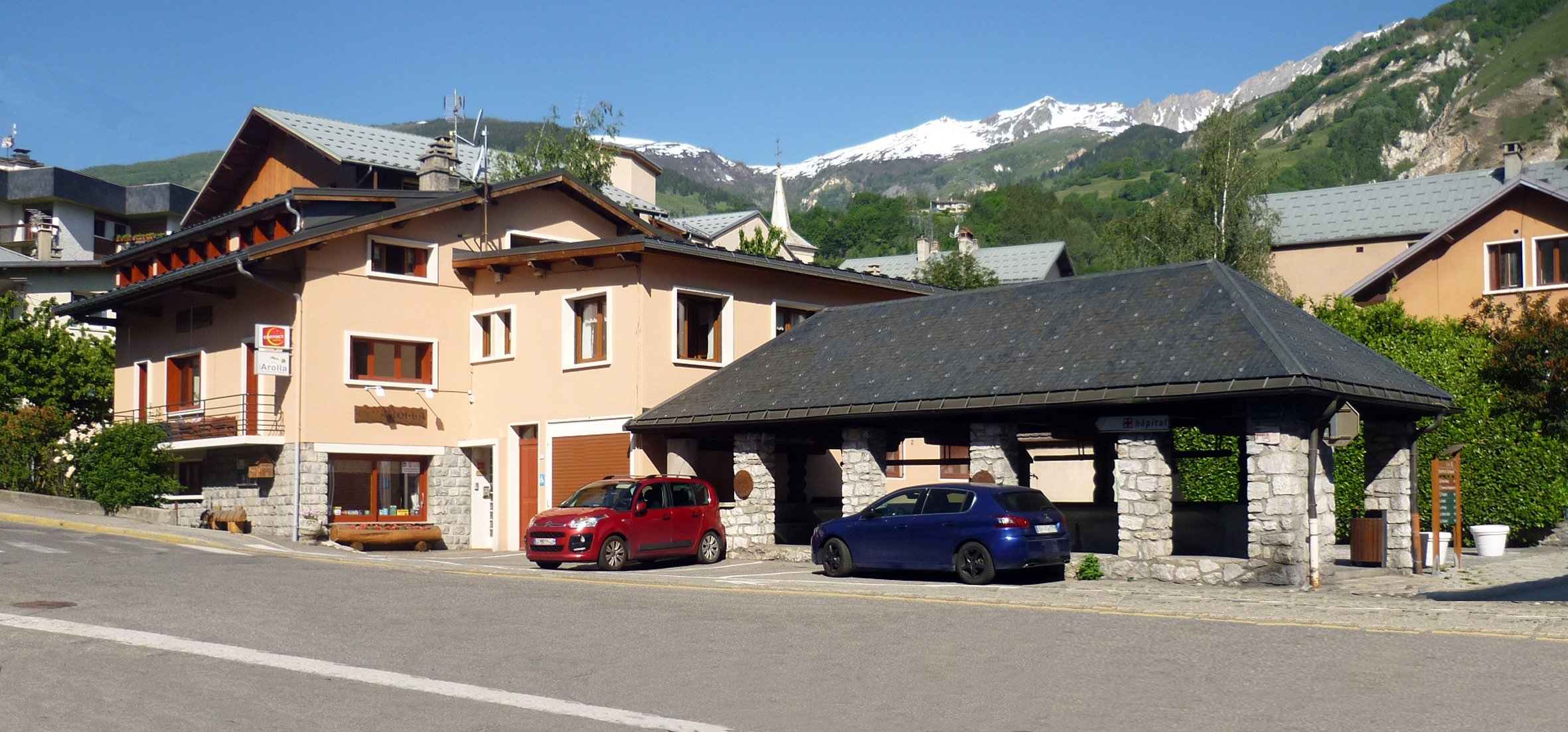 Hotel Arolla-官方