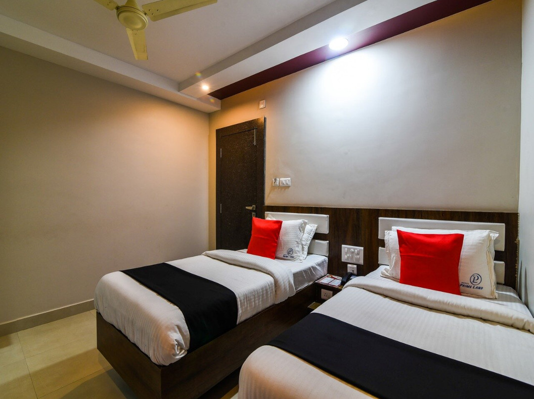 Hotel Prime Land