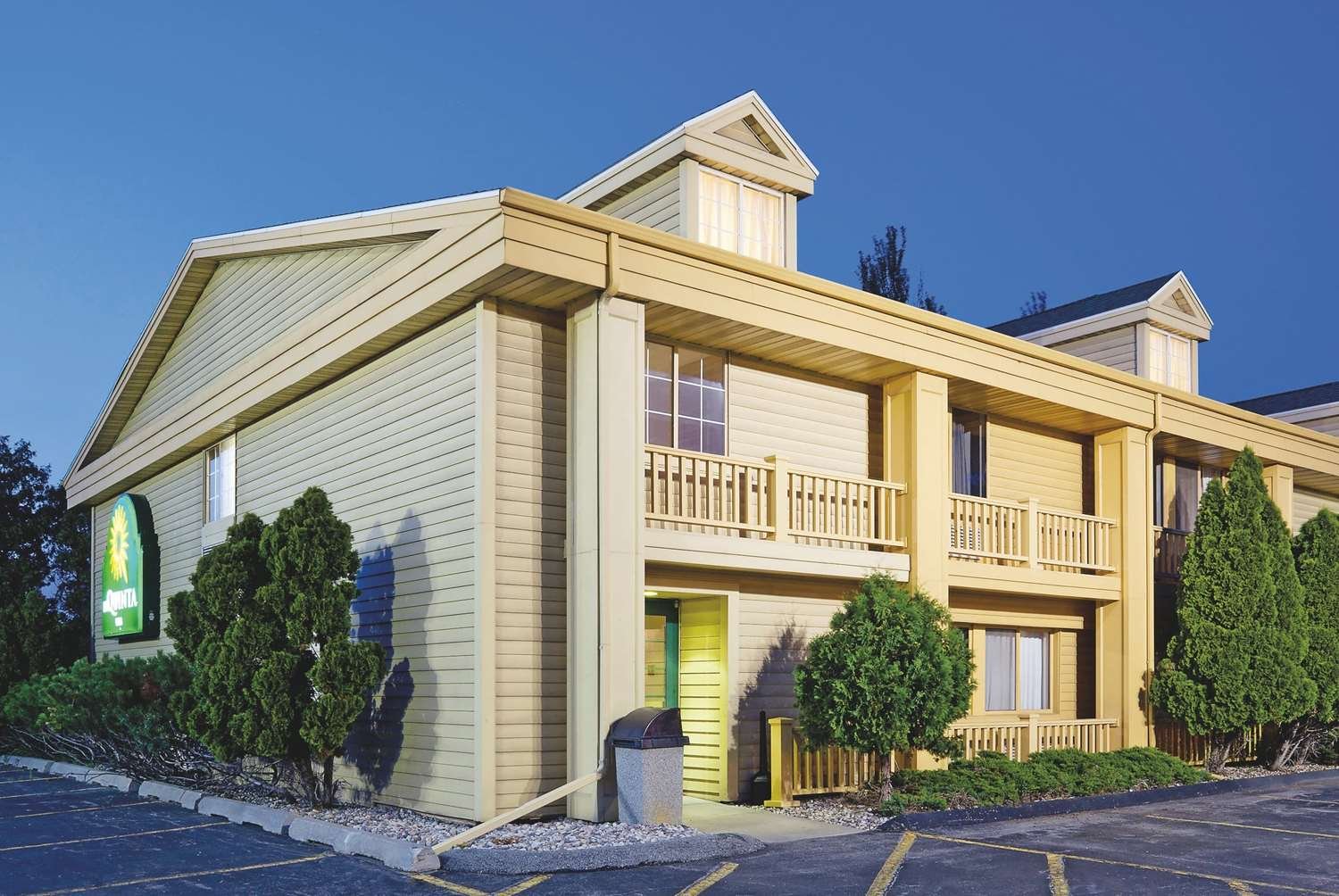 La Quinta Inn by Wyndham Oshkosh-官方