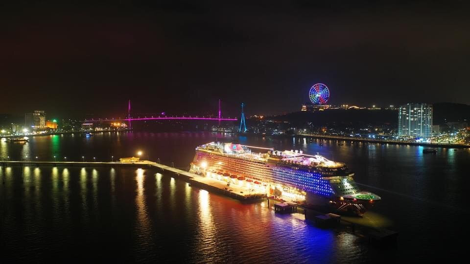 Ha Long Bay Cruise Ship Terminal Pier景点图片