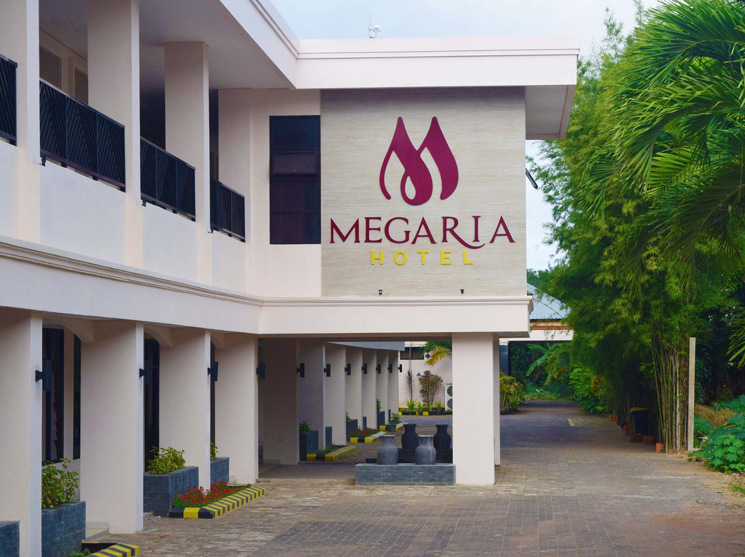 马老奇酒店住宿-Megaria Hotel