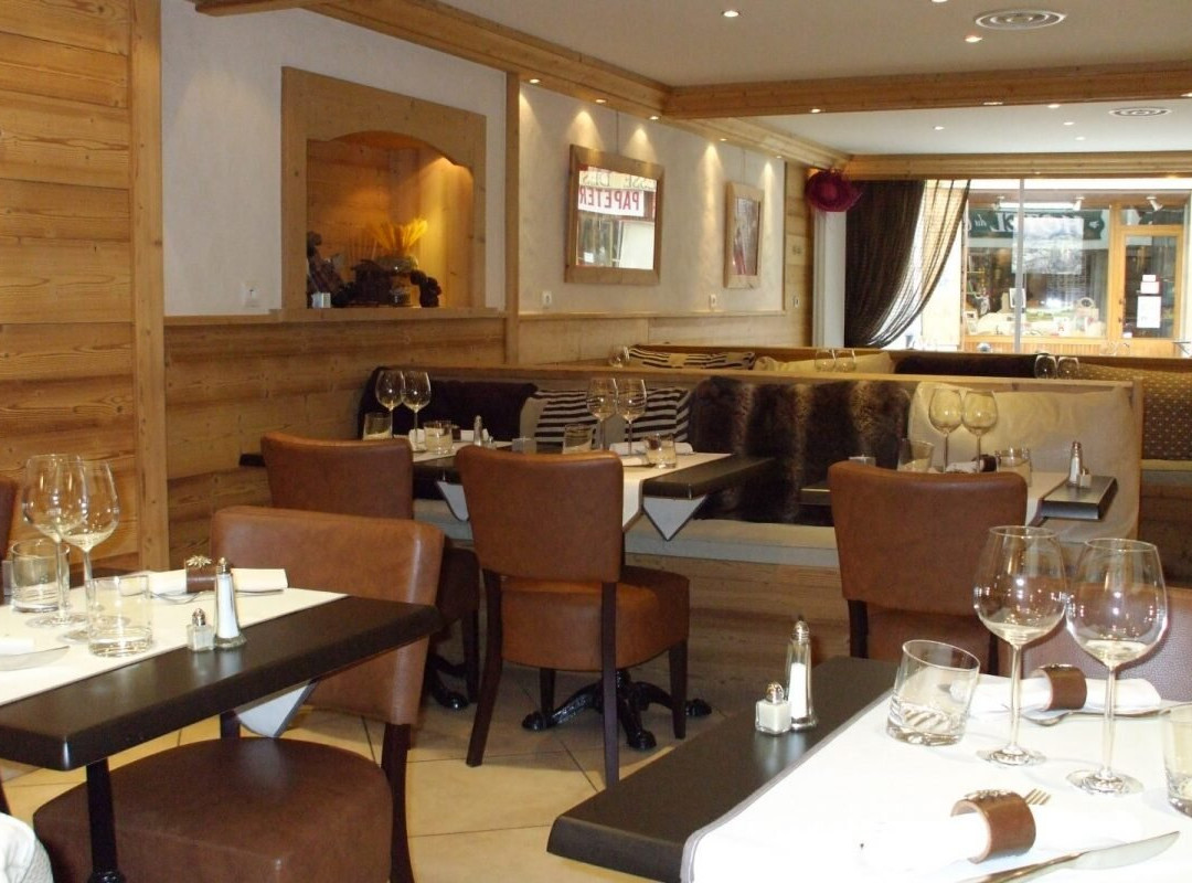 Hotel Du Commerce主图