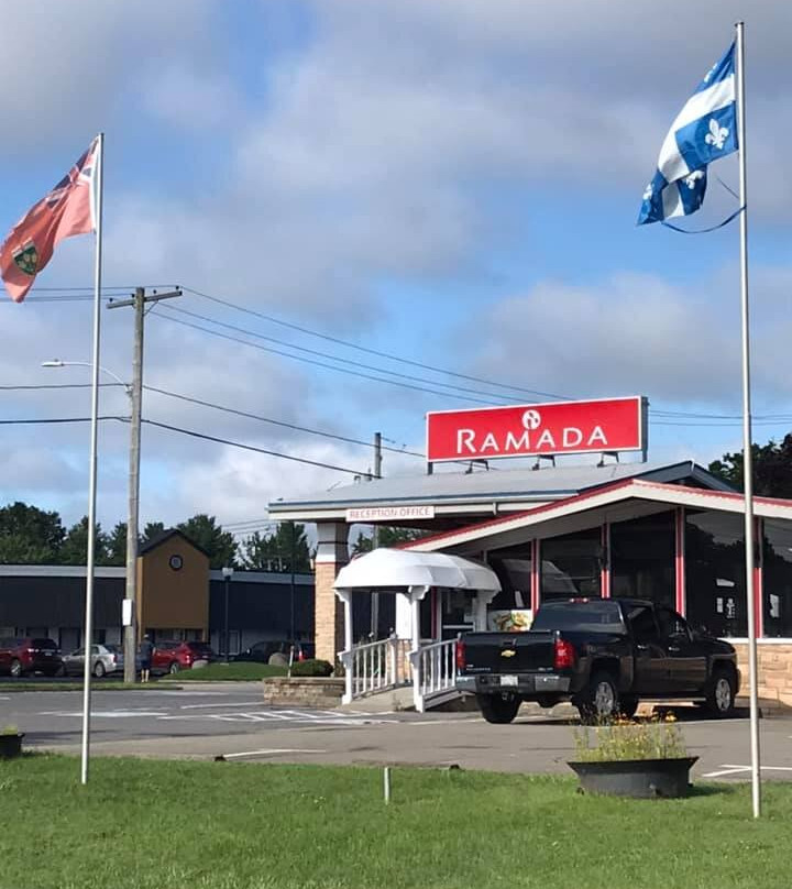 Ramada by Wyndham 1000 Islands/Gananoque主图