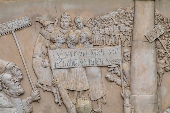 Bildhauergarten Peter Lenk-Bodman-Ludwigshafen必去景点