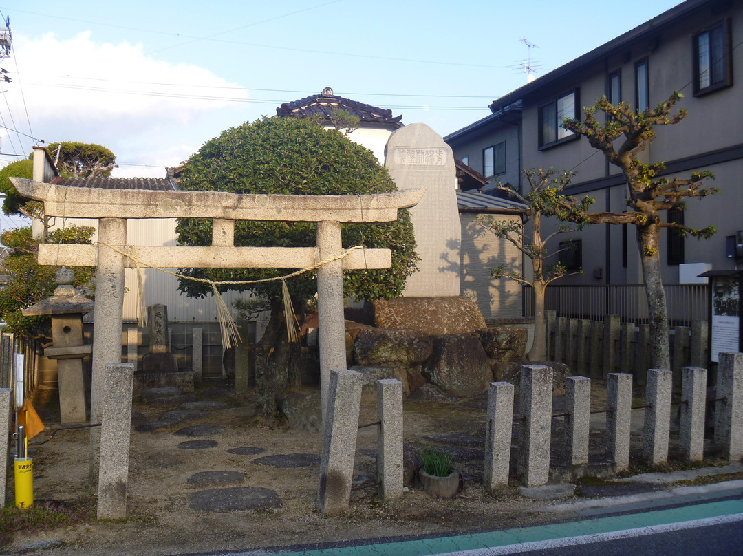 Maegata Shinden Reclamation Monument景点图片
