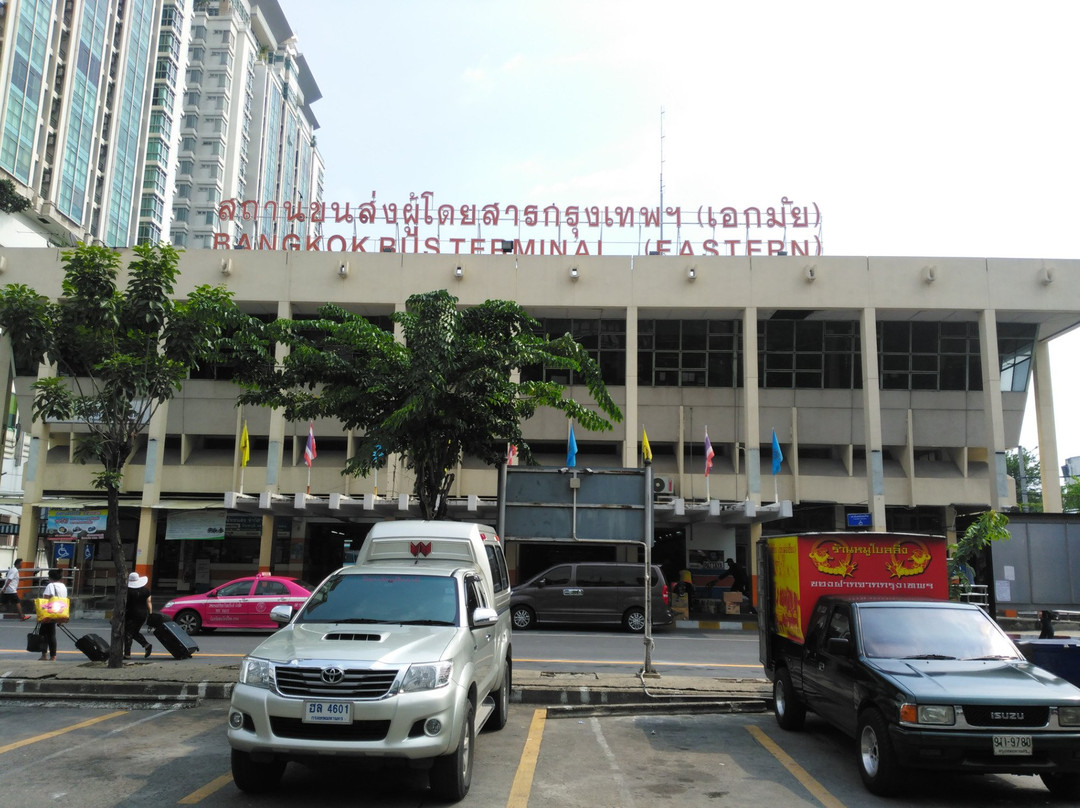 Ekamai Bus Terminal-曼谷必去景点