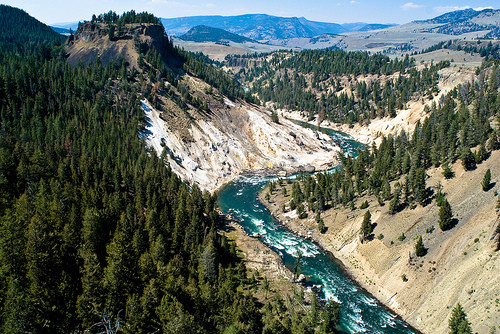 Yellowstone River景点图片