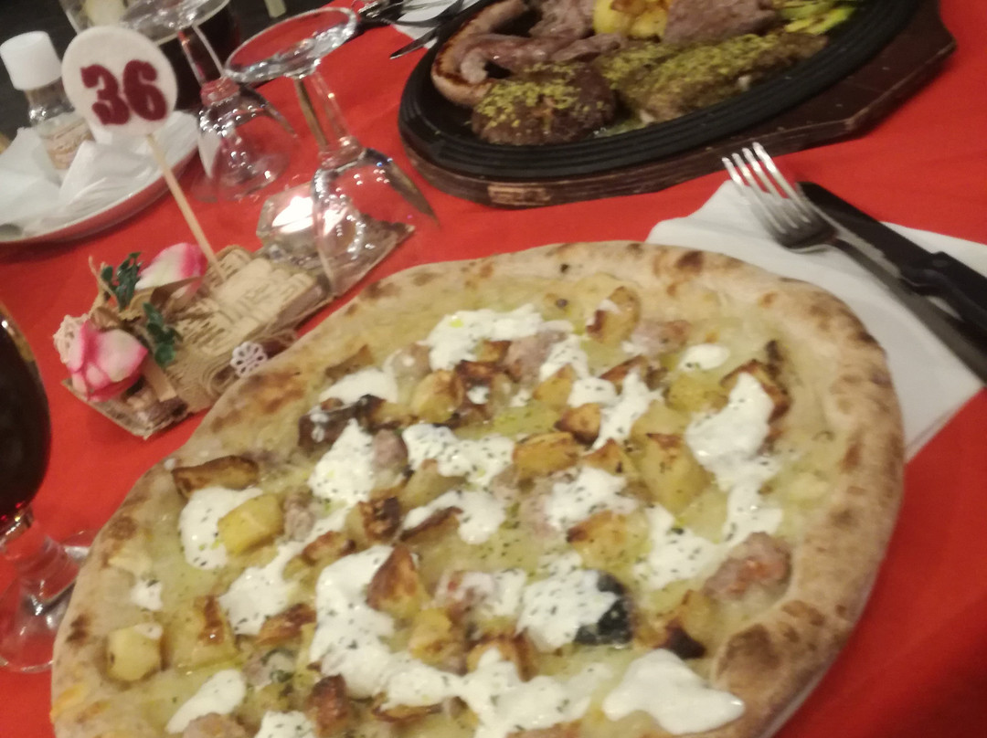 Feudo Delle Tre Virtù