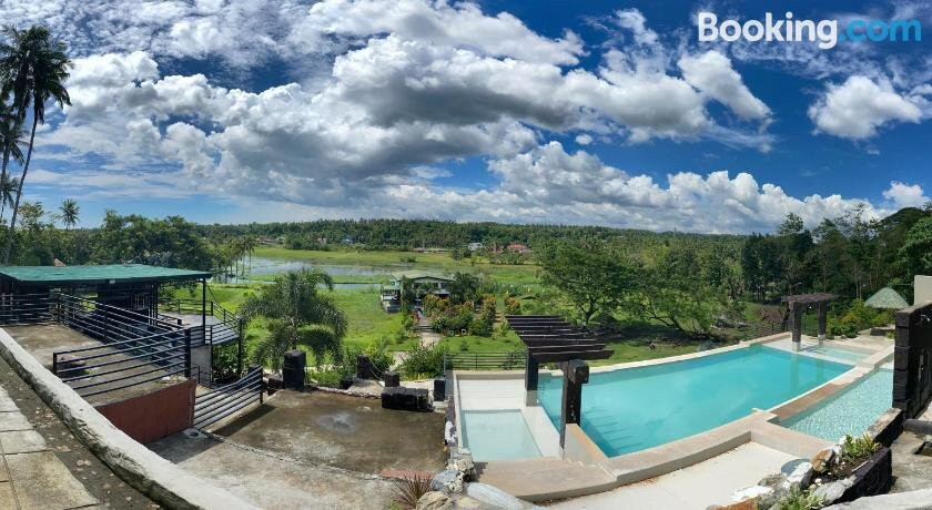 Vine Woods Resorts