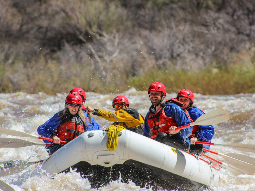 Mild to Wild Rafting and Jeep Tours-凤凰城必去景点