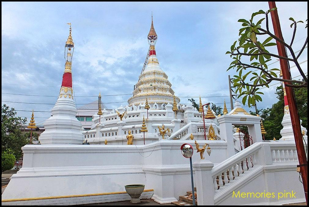 Wat Songtham Worawihan景点图片