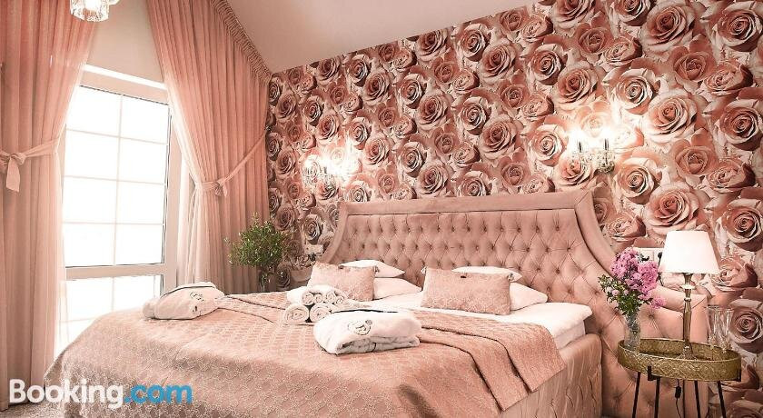 La Rose Residence