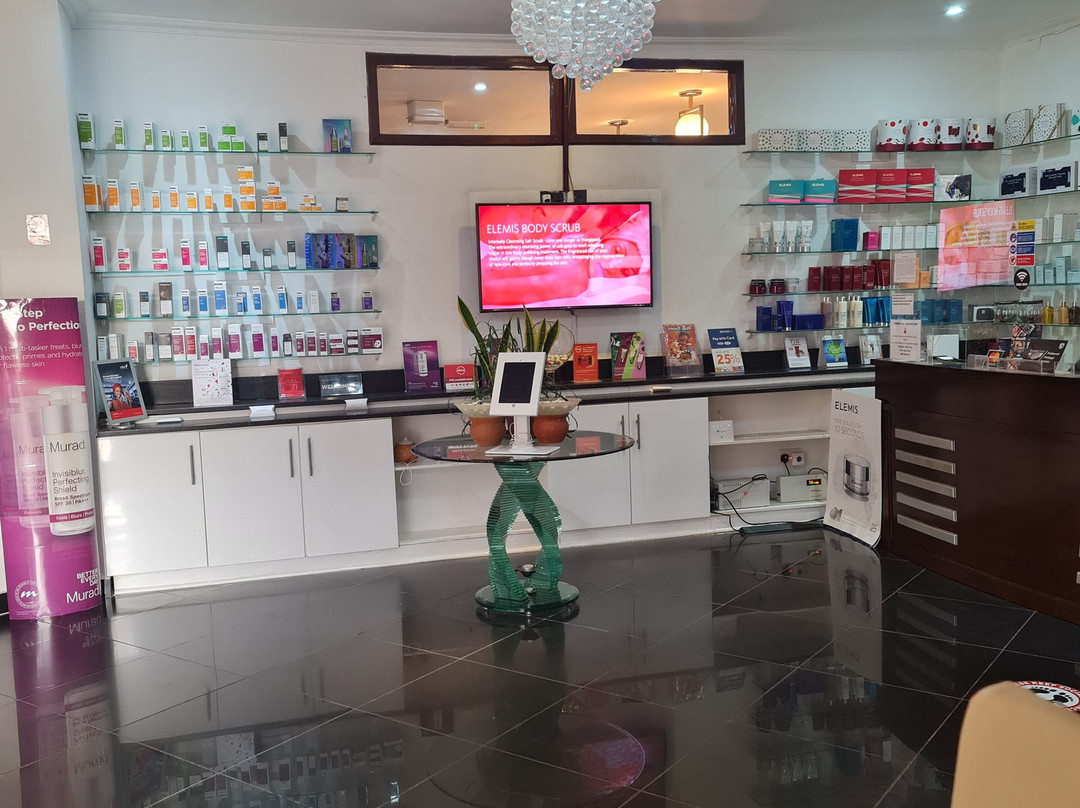 Niobe Salon & Spa-Legon必去景点