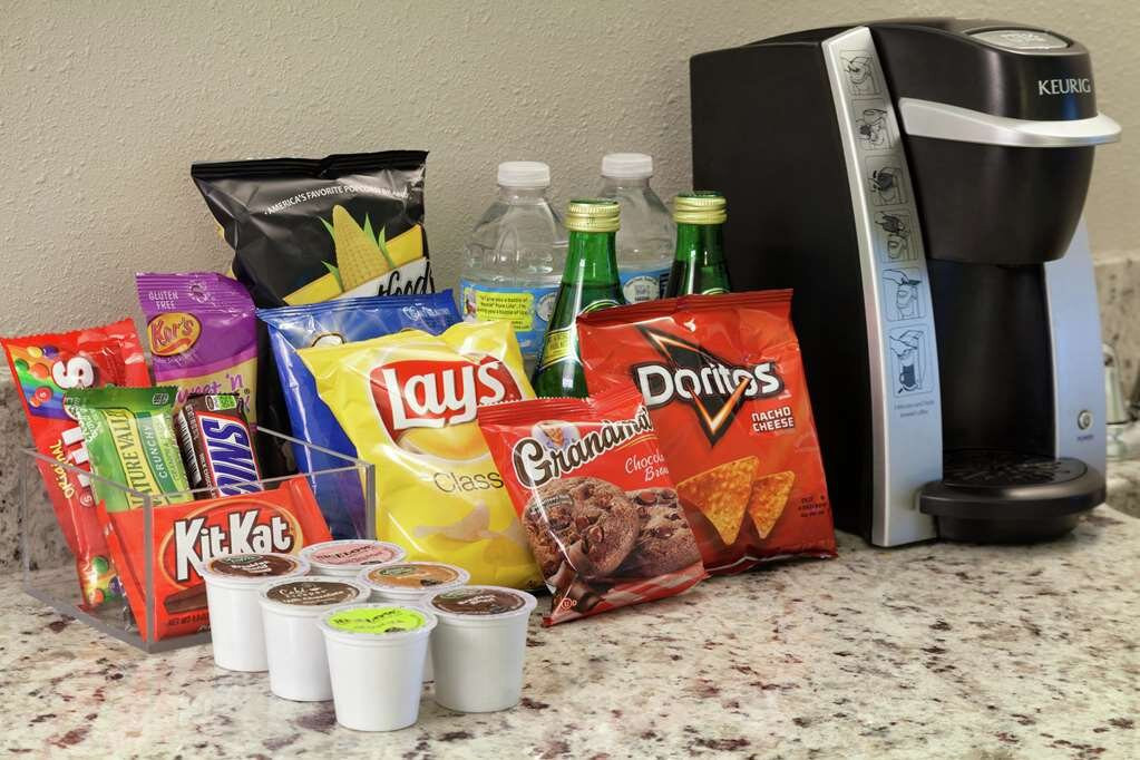 奥兰多UCF区希尔顿惠庭套房酒店主图