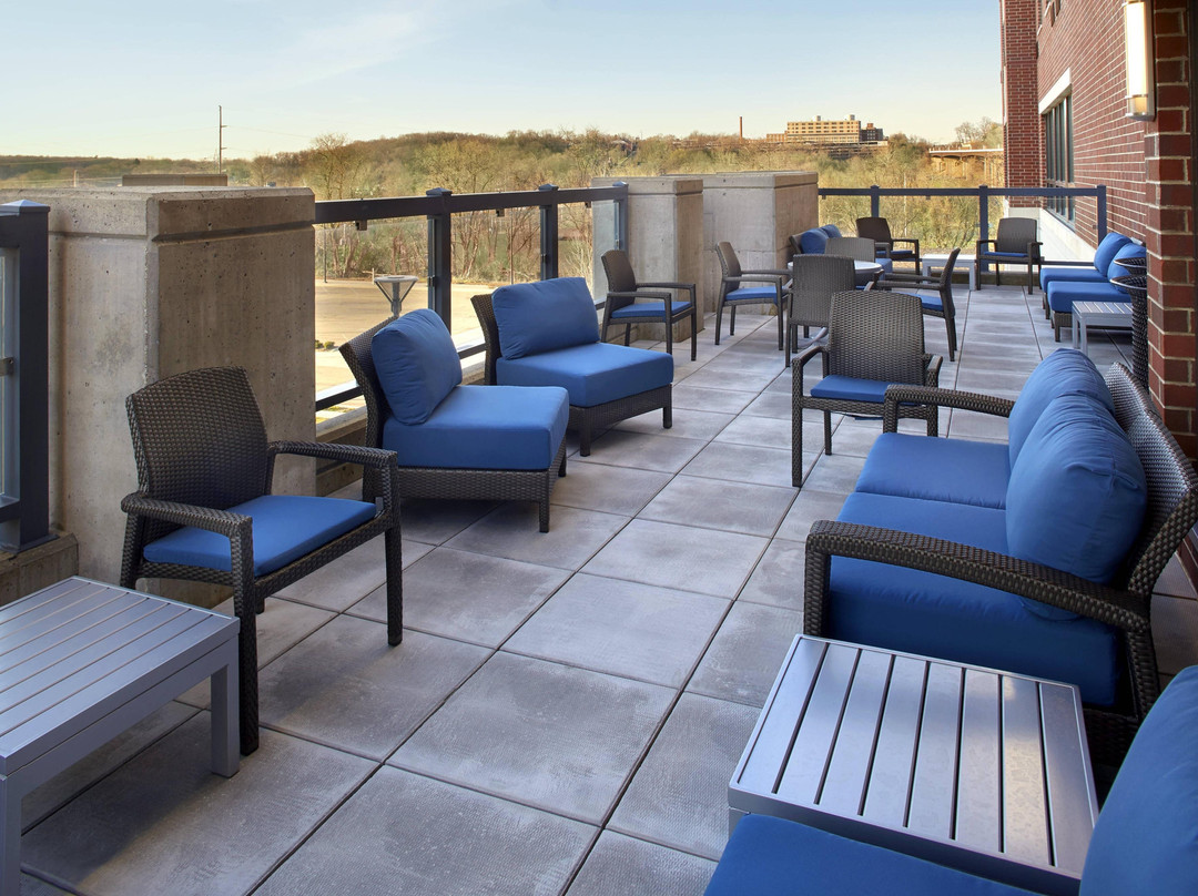 Courtyard by Marriott Akron Downtown主图