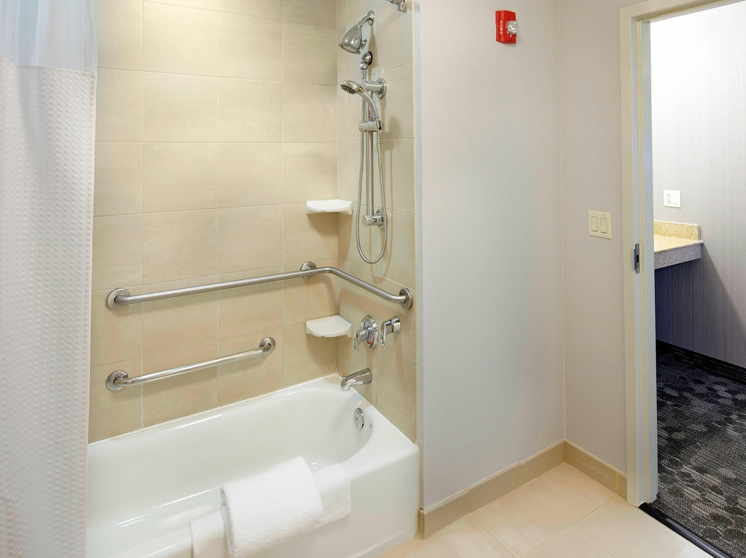 Courtyard by Marriott Pittsburgh Greensburg主图