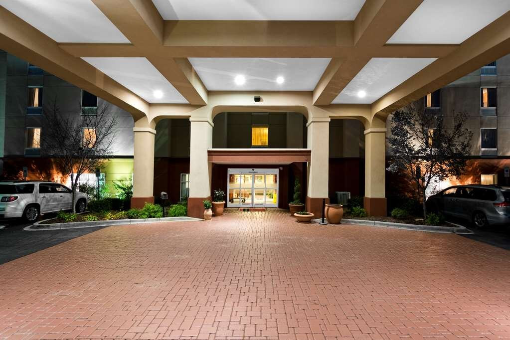 Hampton Inn Statesville主图