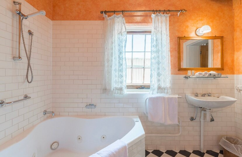 Friendly Meeting Chapel主图