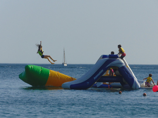 Aquajump, Parque Aquático - Boat Tours - SUP / Paddle & Kayaks - Rentals-塞新布拉必去景点