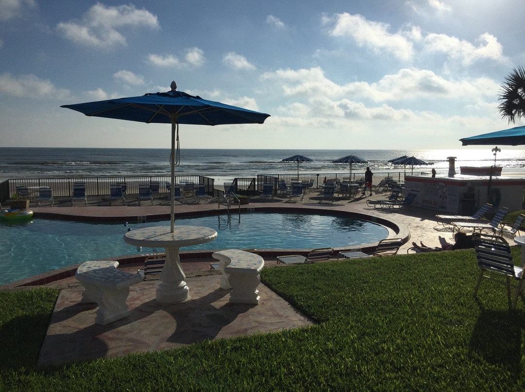 Tropical Manor主图