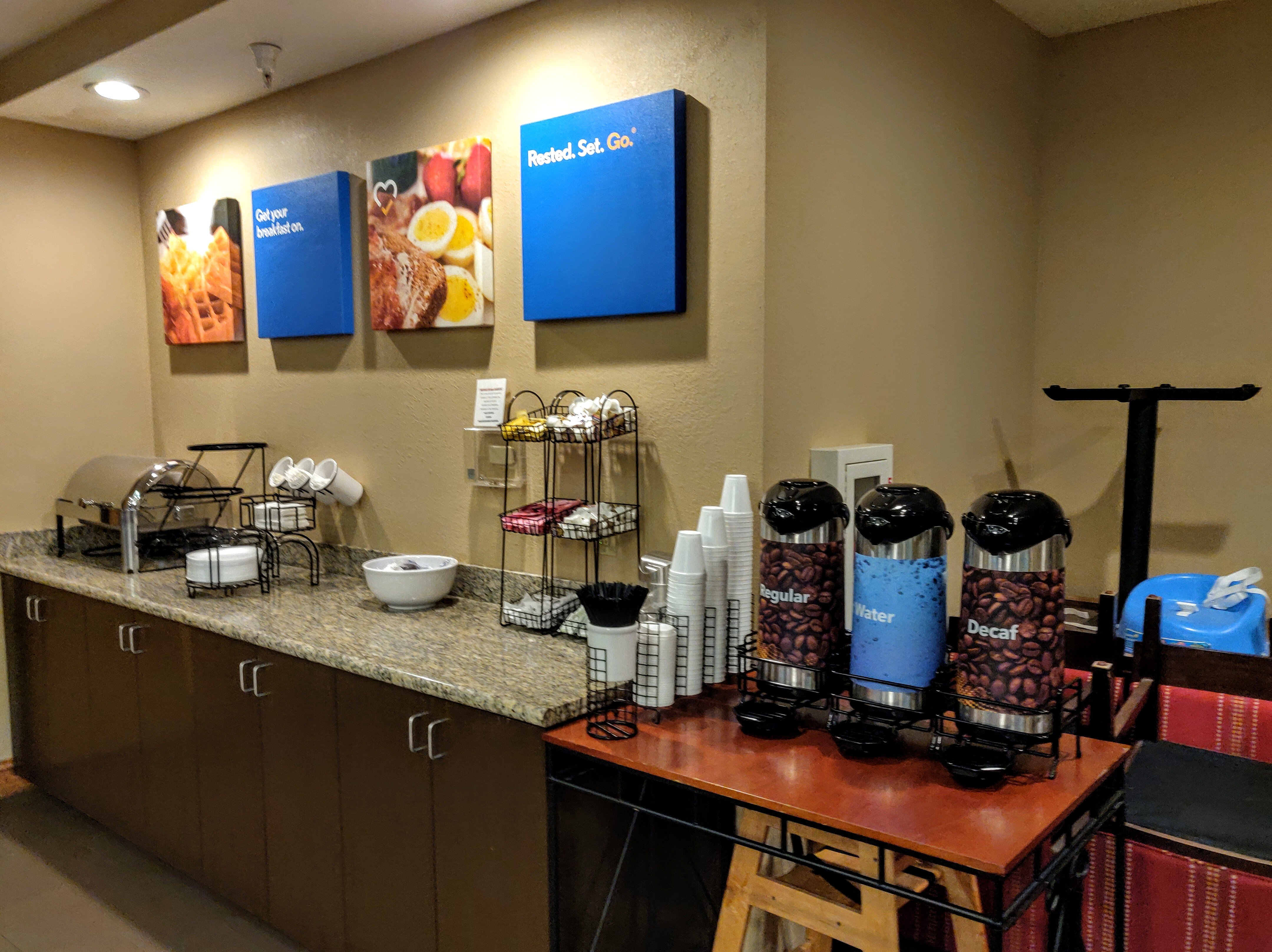 Comfort Inn & Suites Sikeston I-55-餐饮
