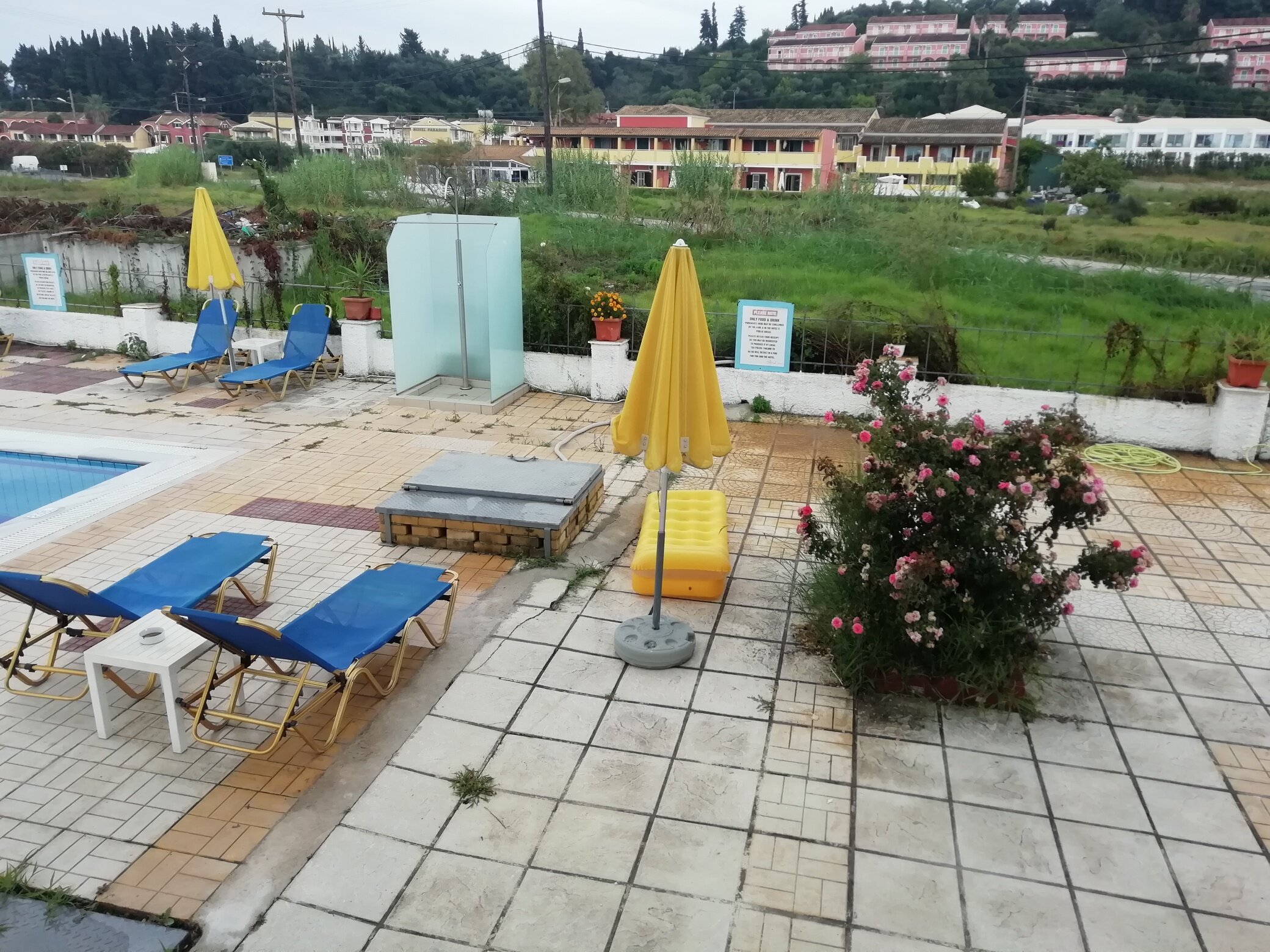 Hotel Mimosa-泳池