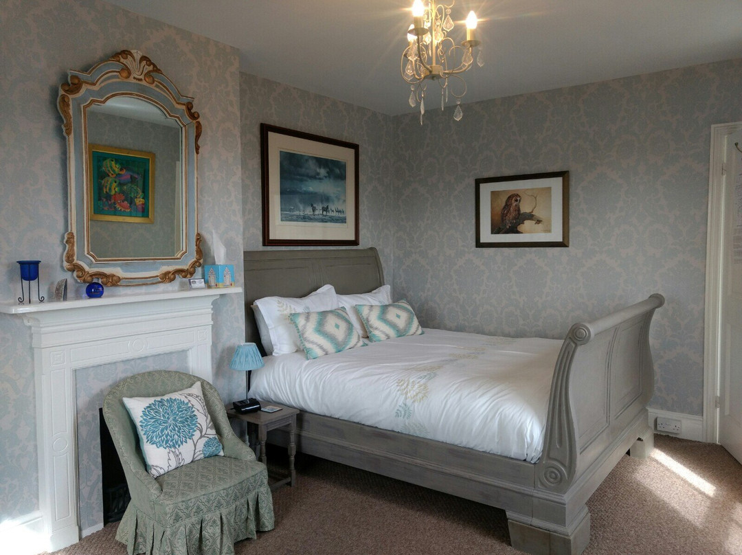 The Old Vicarage at Rye Harbour主图