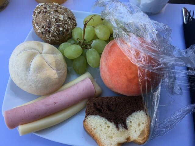 Mr & Mrs White Corfu Couples Retreat主图