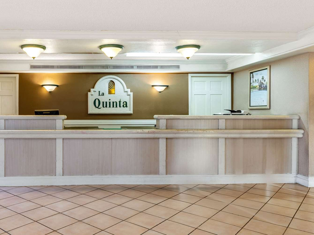 La Quinta Inn by Wyndham El Paso West主图