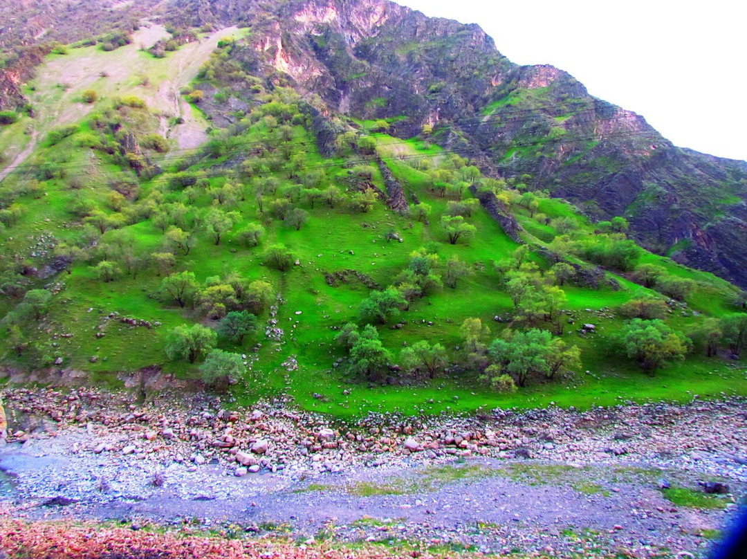 Bisheh Waterfall-Khorramabad必去景点