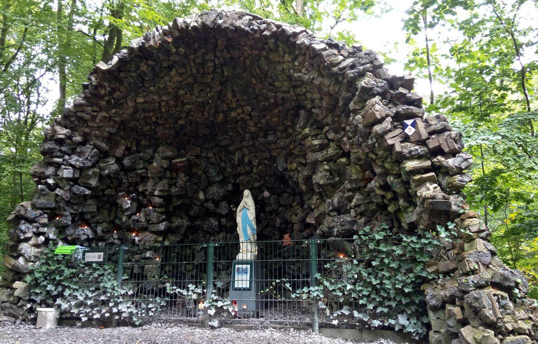 Lourdes Grot Driebergen-rijsenburg-Driebergen-Rijsenburg必去景点