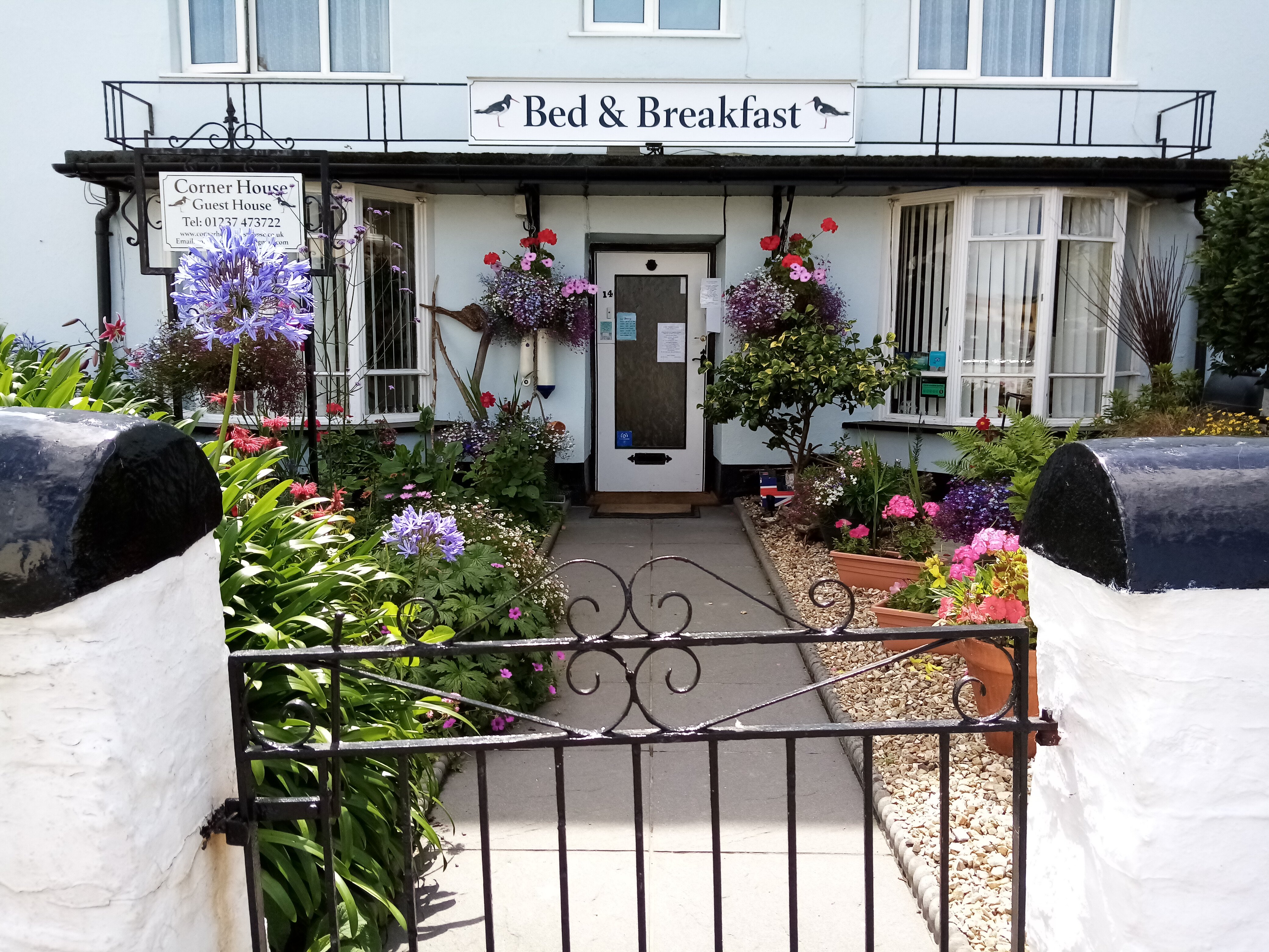 Corner House Bed and Breakfast-官方