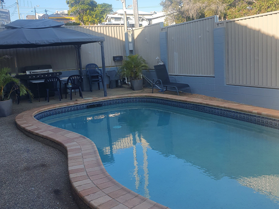 Park View Gladstone主图