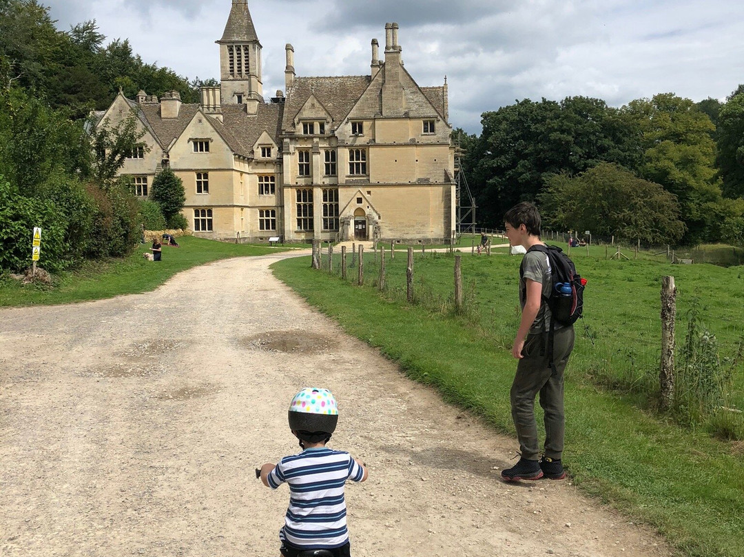 Woodchester Park景点图片