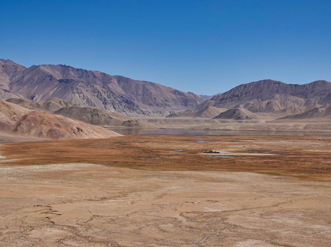 Bulunkul Lake景点图片