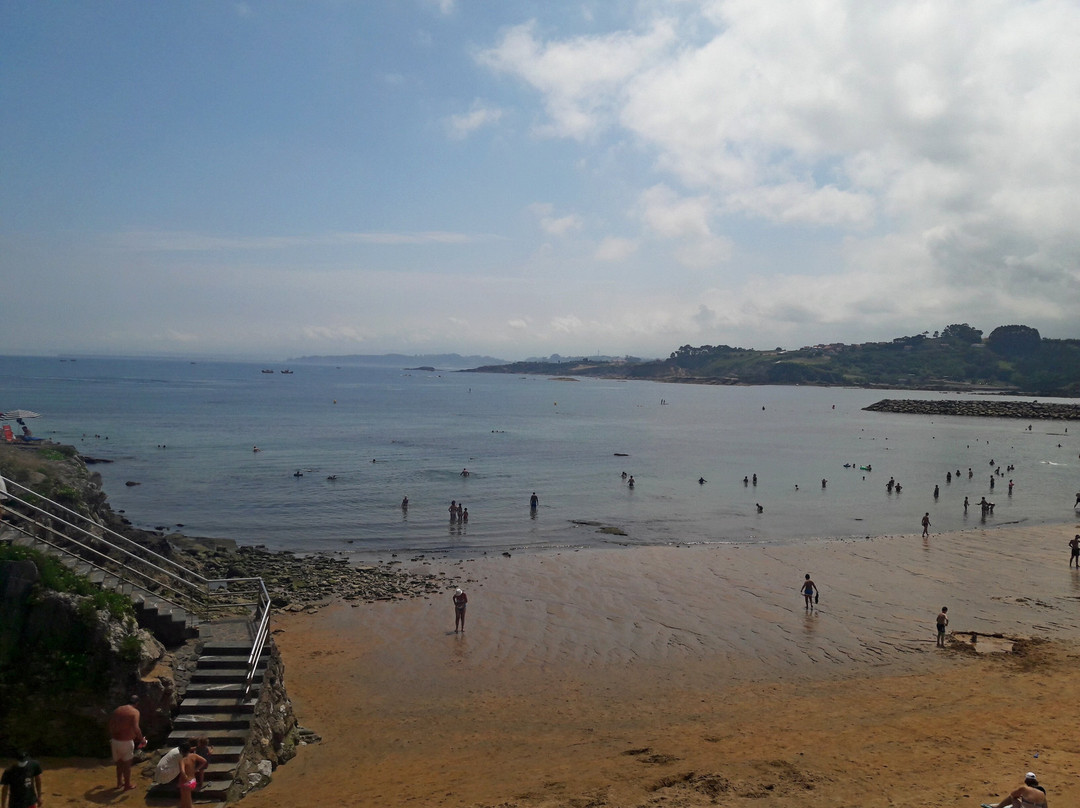 Playa De Luanco景点图片