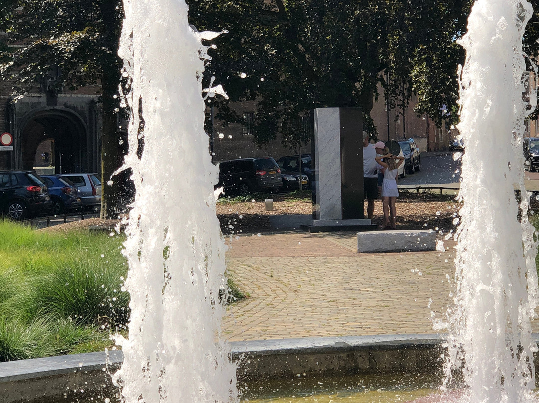 Zeeuws Slavernij-monument Middelburg 2005-Middelburg必去景点