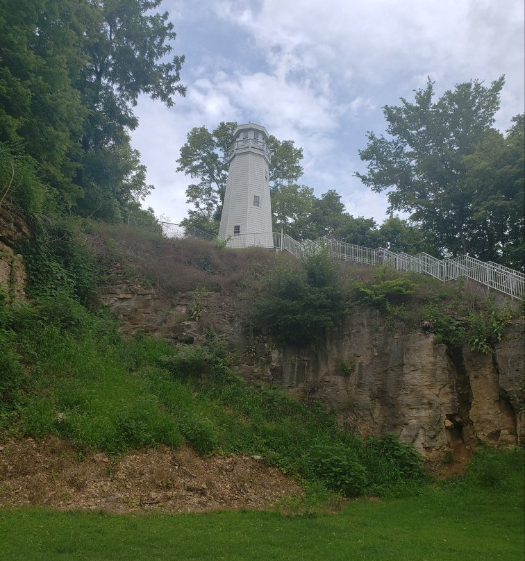 Mark Twain Memorial Lighthouse-汉尼拔必去景点