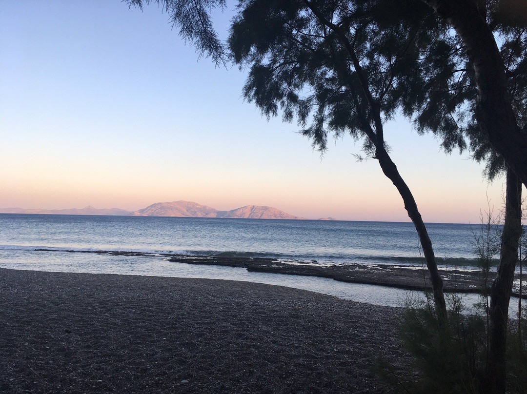 Faros Beach景点图片