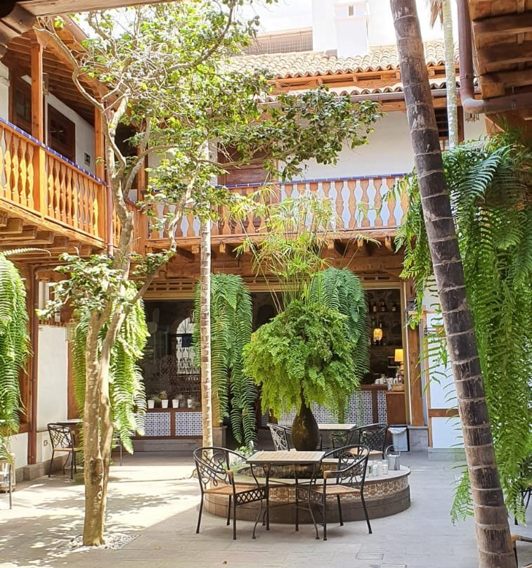Hotel San Agustin主图