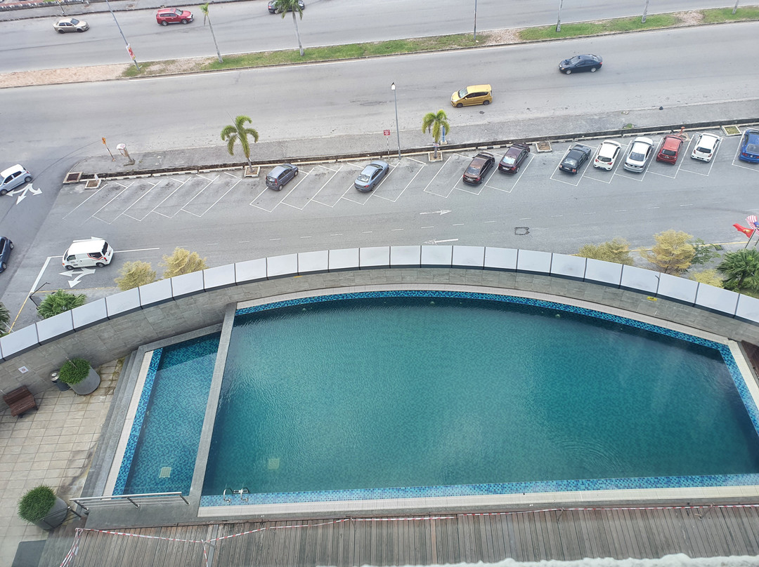 阿洛拉大酒店主图